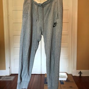 Grey nike joggers